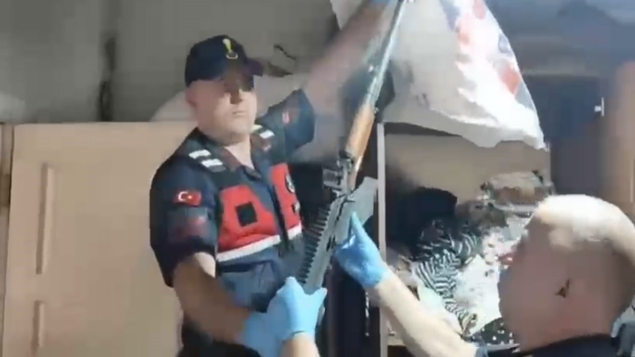 15 adrese silah kaçakçılığı operasyonu