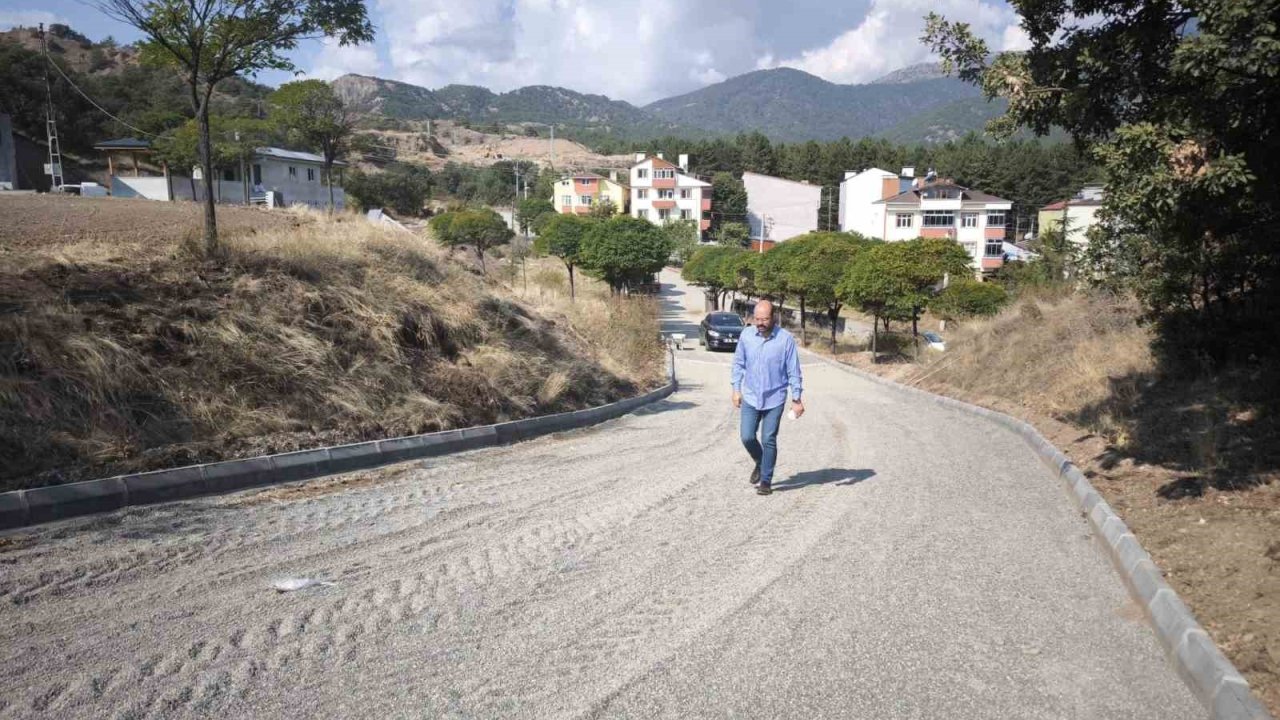 Başkan Kavaklıgil, ilçede yürütülen çalışmaları yerinde inceledi
