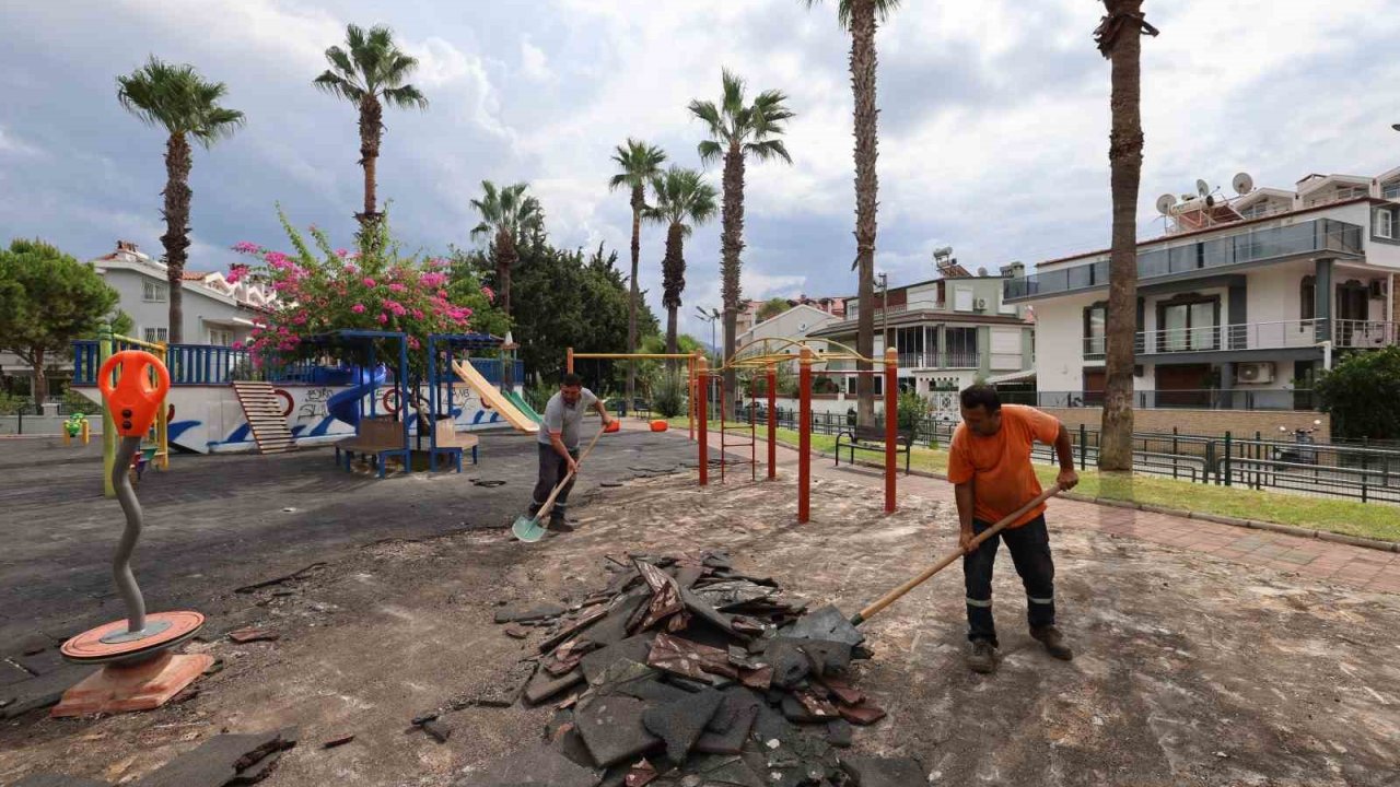 Marmaris’te parklar yenileniyor