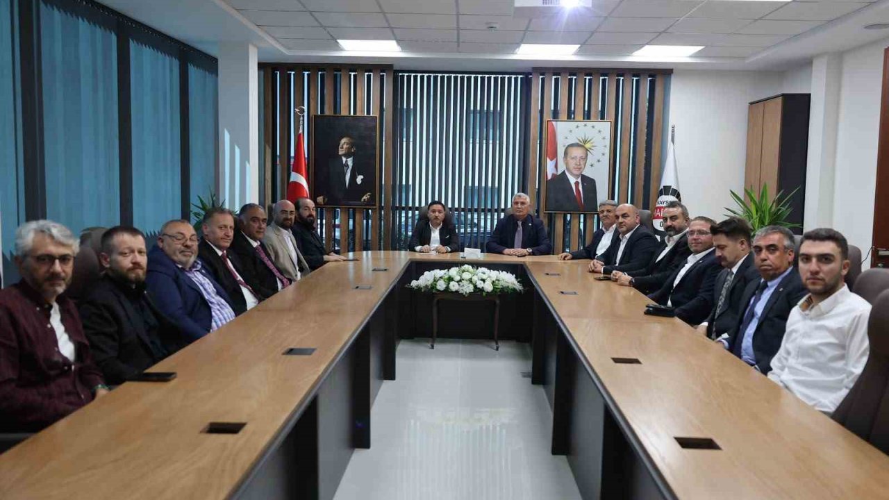 Vali Çiçek, Mimarsinan OSB’yi ziyaret etti