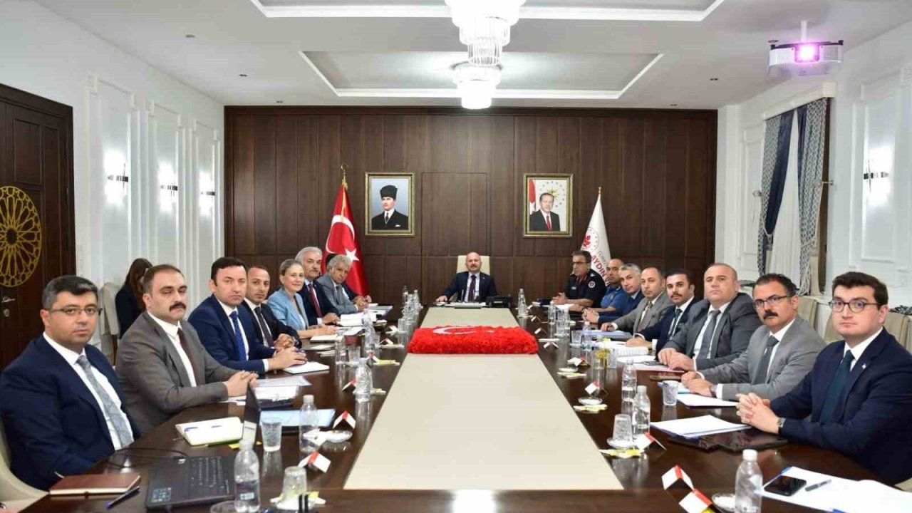 Aydın’da okulların güvenliği için toplantı yapıldı