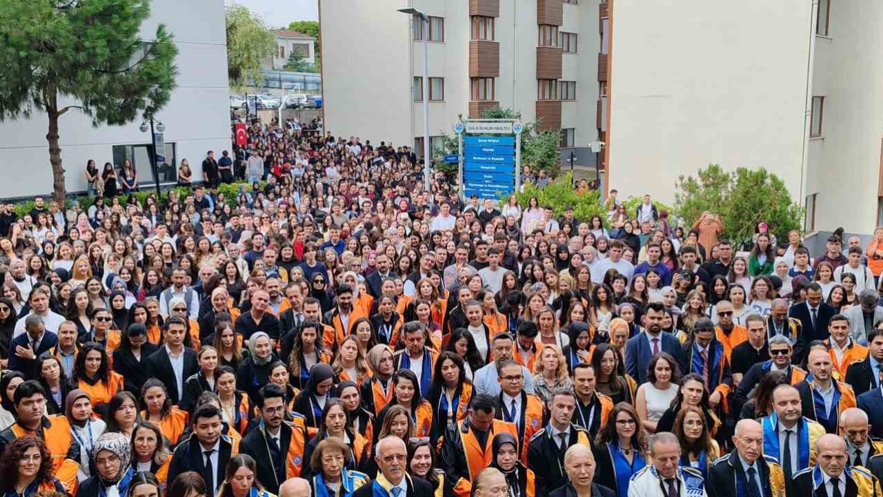 Avrasya Üniversitesi yeni akademisyenlerle güçleniyor