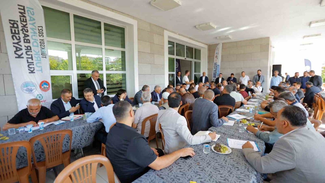 Başkan Büyükkılıç’tan İncesu ve Yeşilhisar’da muhtarlarla "istişare" mesaisi