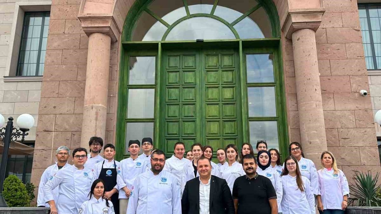Kayseri Mutfak Akademisi’nde üniversite öğrencilerine uygulamalı gastronomi eğitimi
