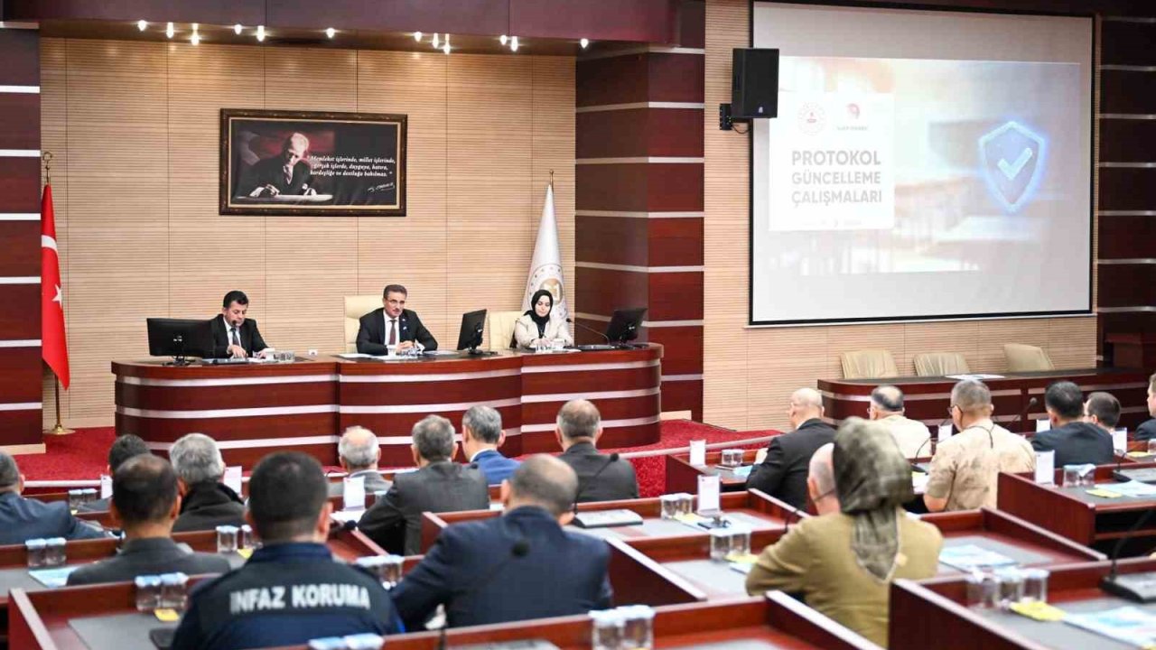 Erzurum’da okul güvenliği için toplandılar