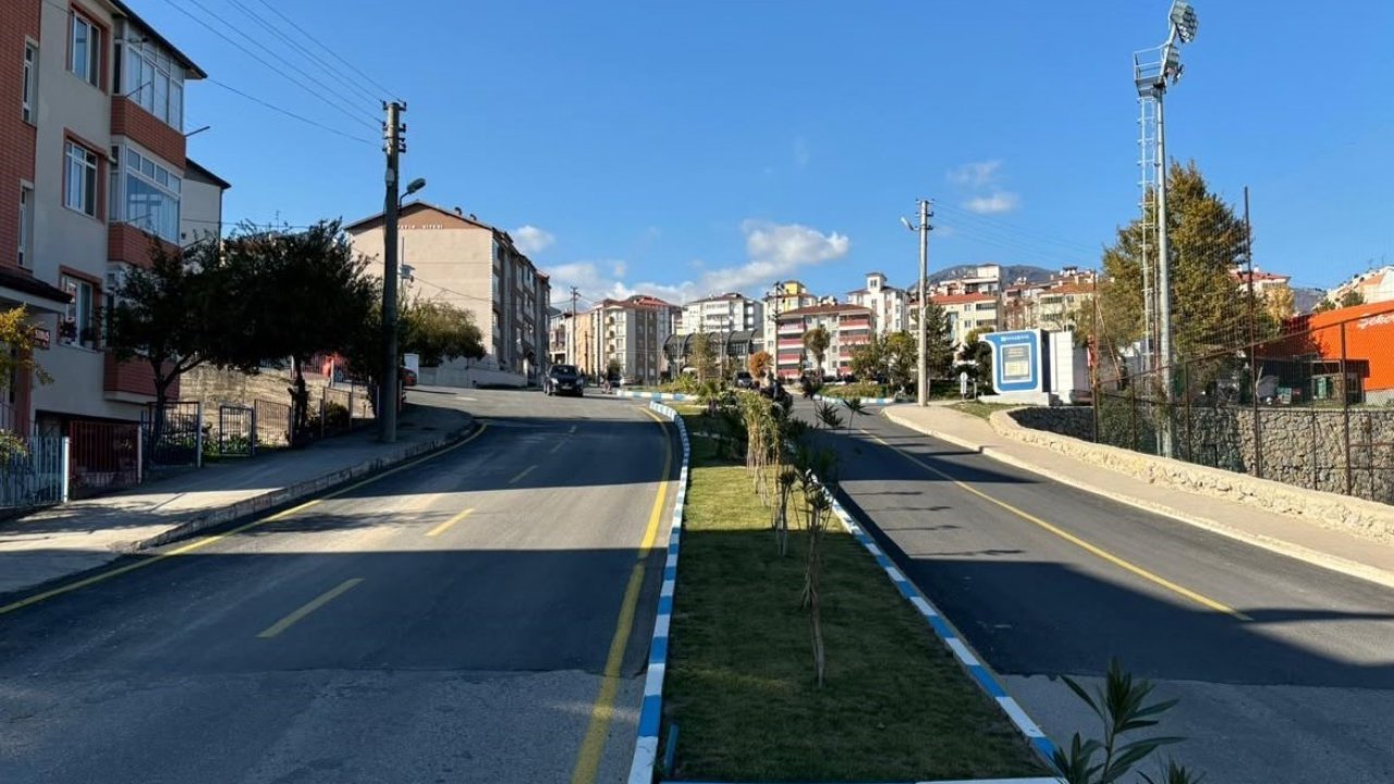 Karabük Belediyesinden 2 yılda 145 bin ton sıcak asfalt