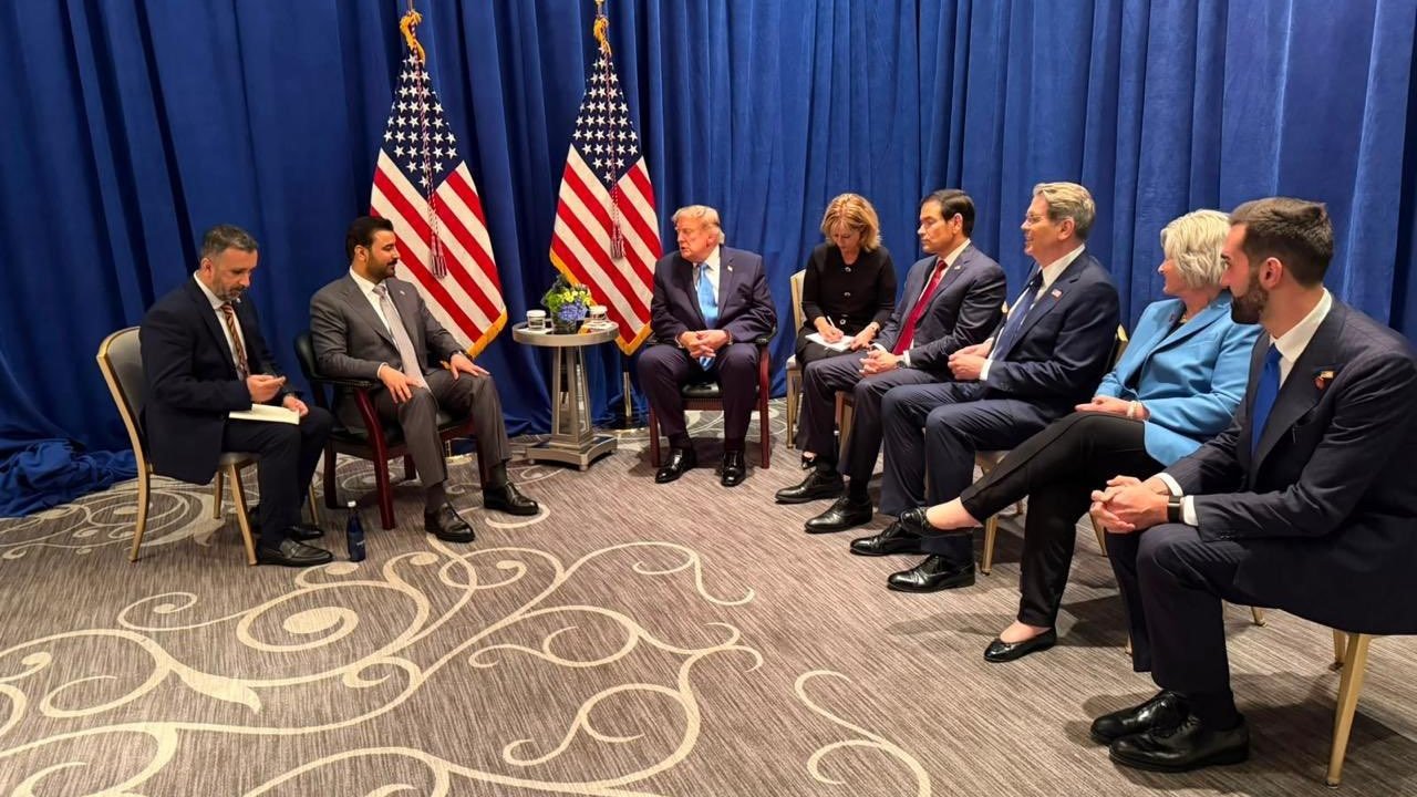 Irak Başbakanı Zeydi, ABD Başkanı Trump ile görüştü