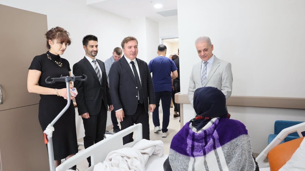 Vali Aydoğdu, hastanede tedavi gören hastaları ziyaret etti