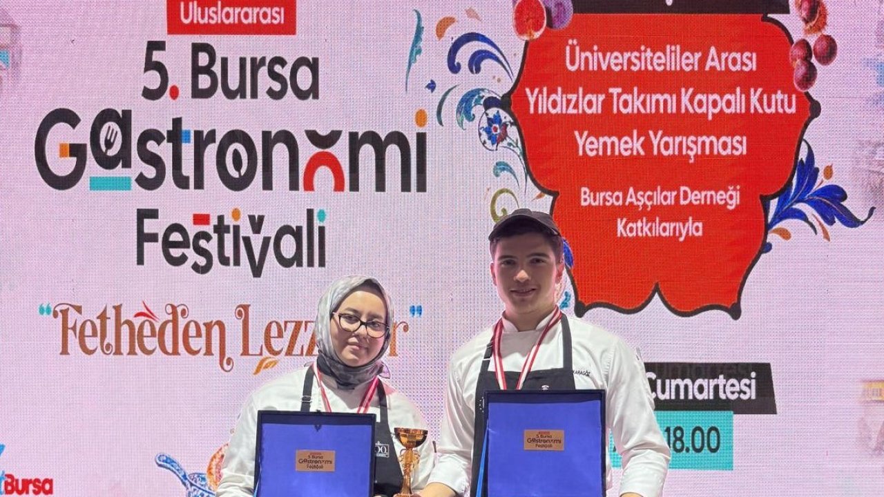 BŞEÜ öğrencileri gastronomi festivalinde Türkiye üçüncüsü oldu