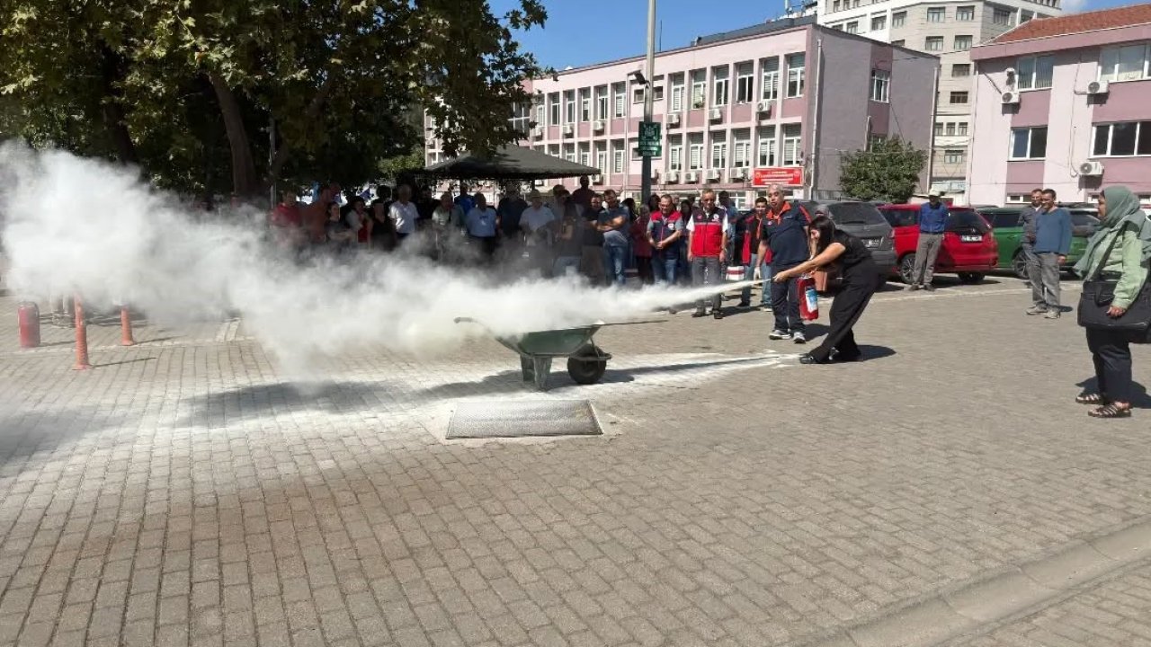 Tarım müdürlüğünde yangın ve deprem tatbikatı