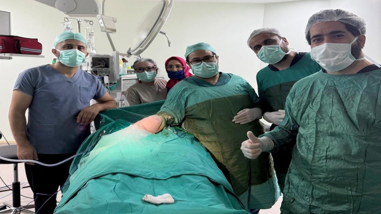Çukurca Devlet Hastanesi’nde laparoskopik cerrahide büyük başarı