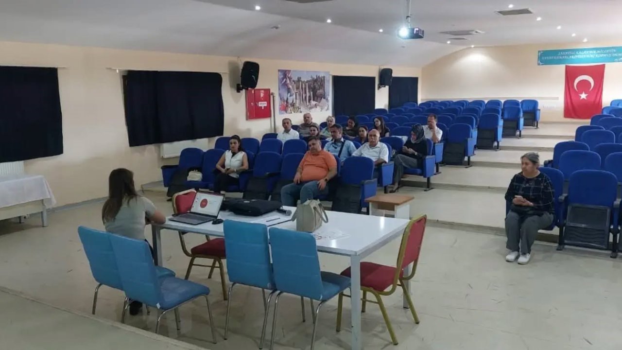 Sultanhisar’da okul idarecilerine rehberlik hizmetleri anlatıldı