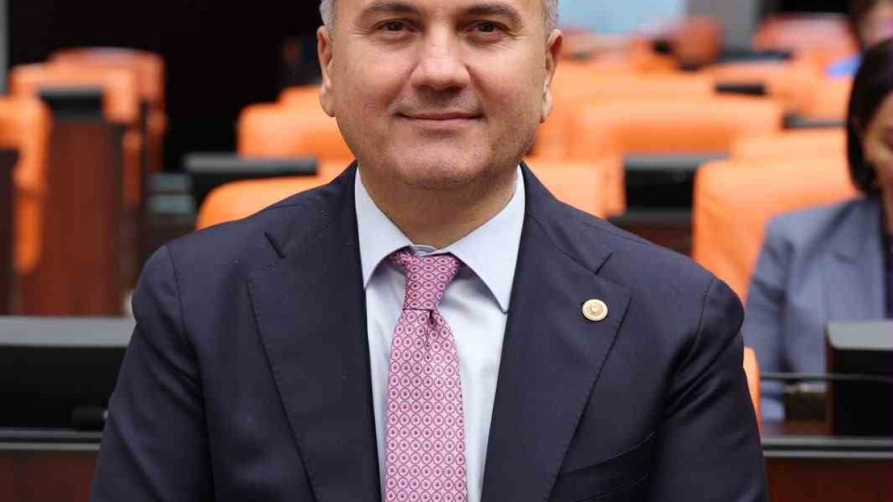 Milletvekili Mustafa Canbey: "Balıkesir için çalışıyor, kalıcı eserler bırakıyoruz"