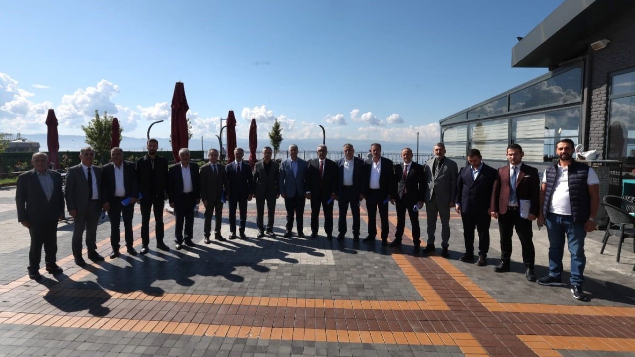 Dilovası’nda mahallelerin sorunları masaya yatırıldı