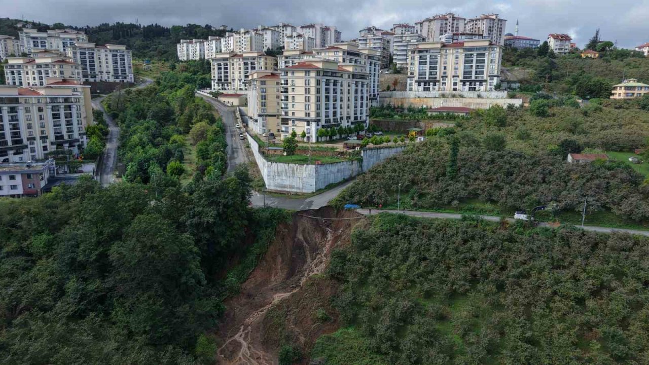 Trabzon’da heyelan: 2 yaralı