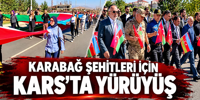 Kars’ta Karabağ Şehitleri İçin Anma Yürüyüşü Düzenlendi