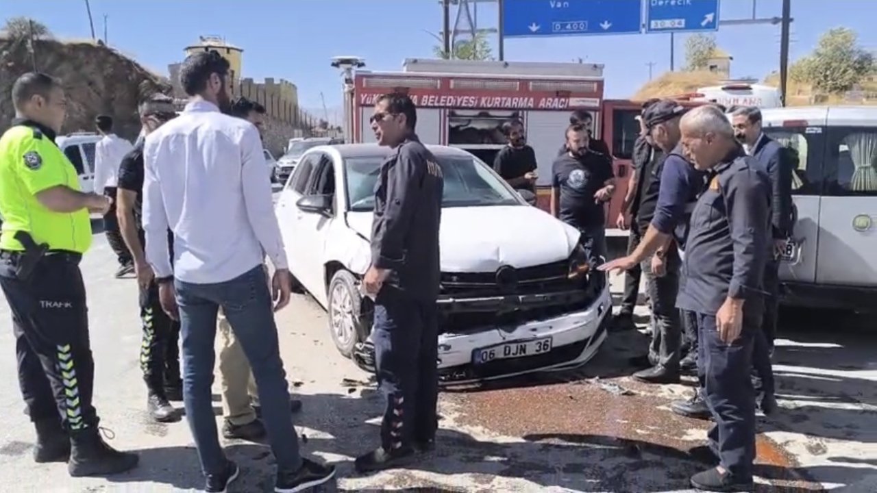 Yüksekova’da trafik kazası: 2 yaralı