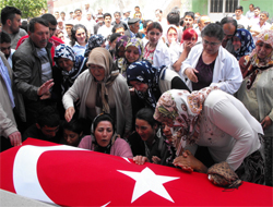 Ambulans Şoförü Kars’ı Yasa Boğdu