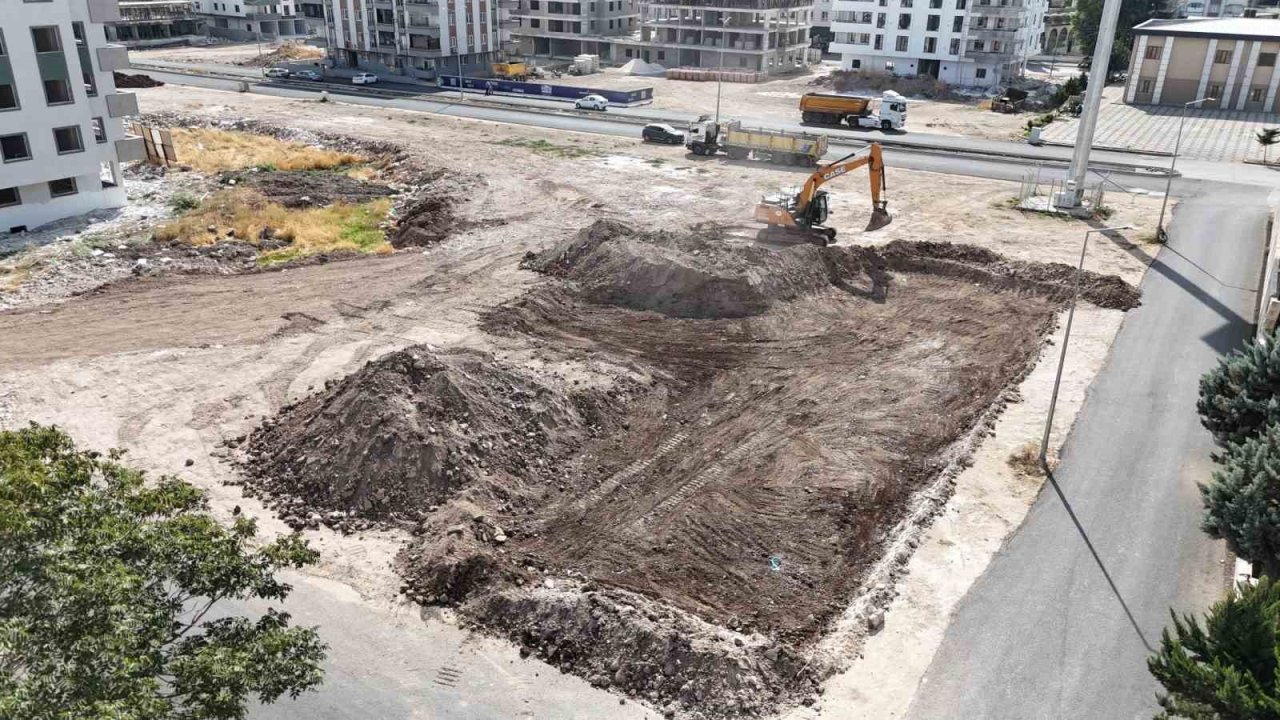 Modern kütüphane projesinde temel atma çalışmaları başladı