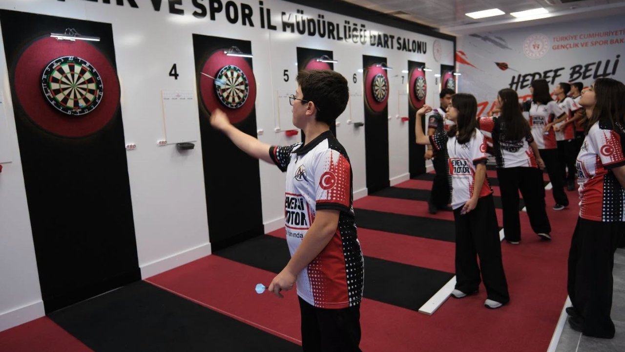 Erzincan’da 2026 Şehit Eren Bülbül Türkiye Dart Şampiyonası başladı