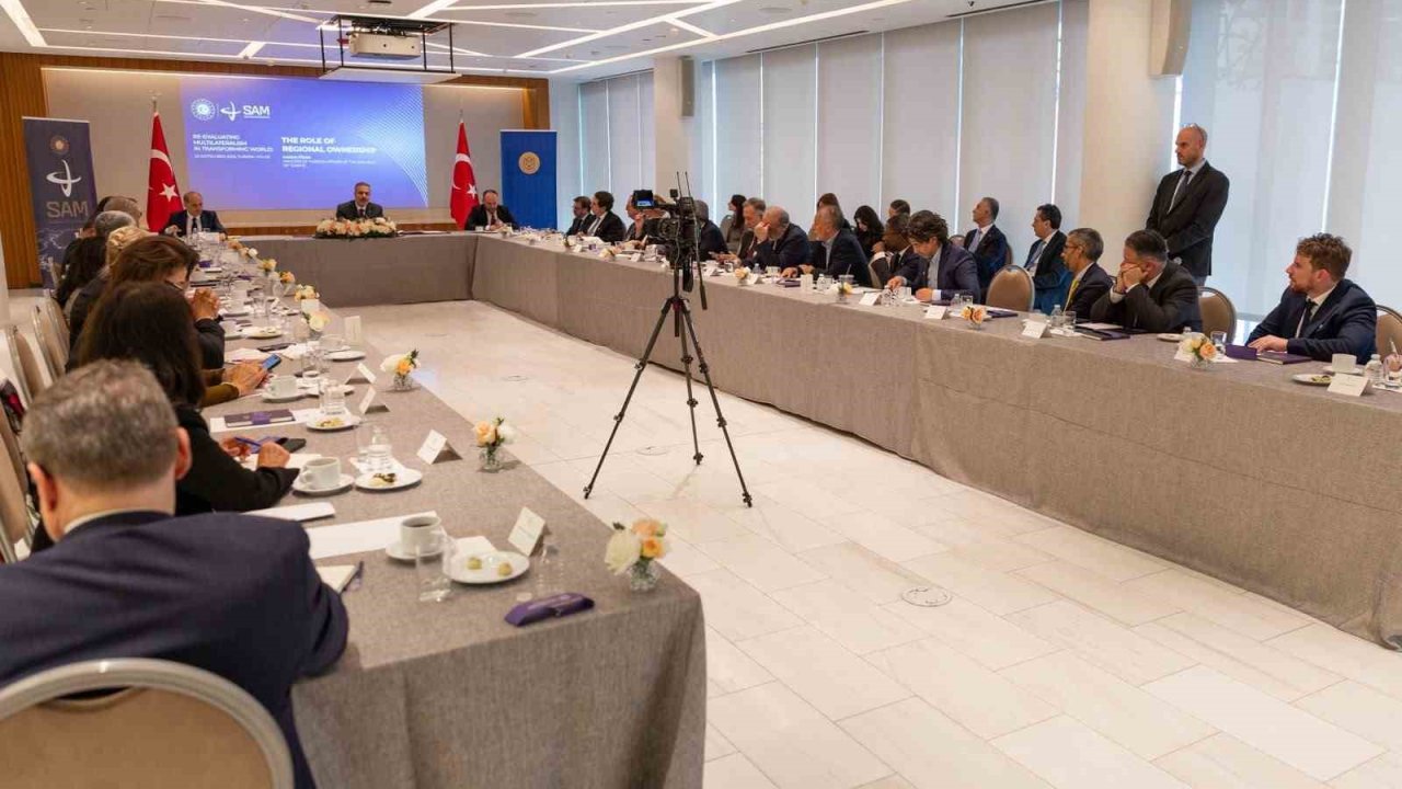 Bakan Fidan, ABD’li düşünce kuruluşlarından temsilcilerin ve akademisyenlerin sorularını yanıtladı
