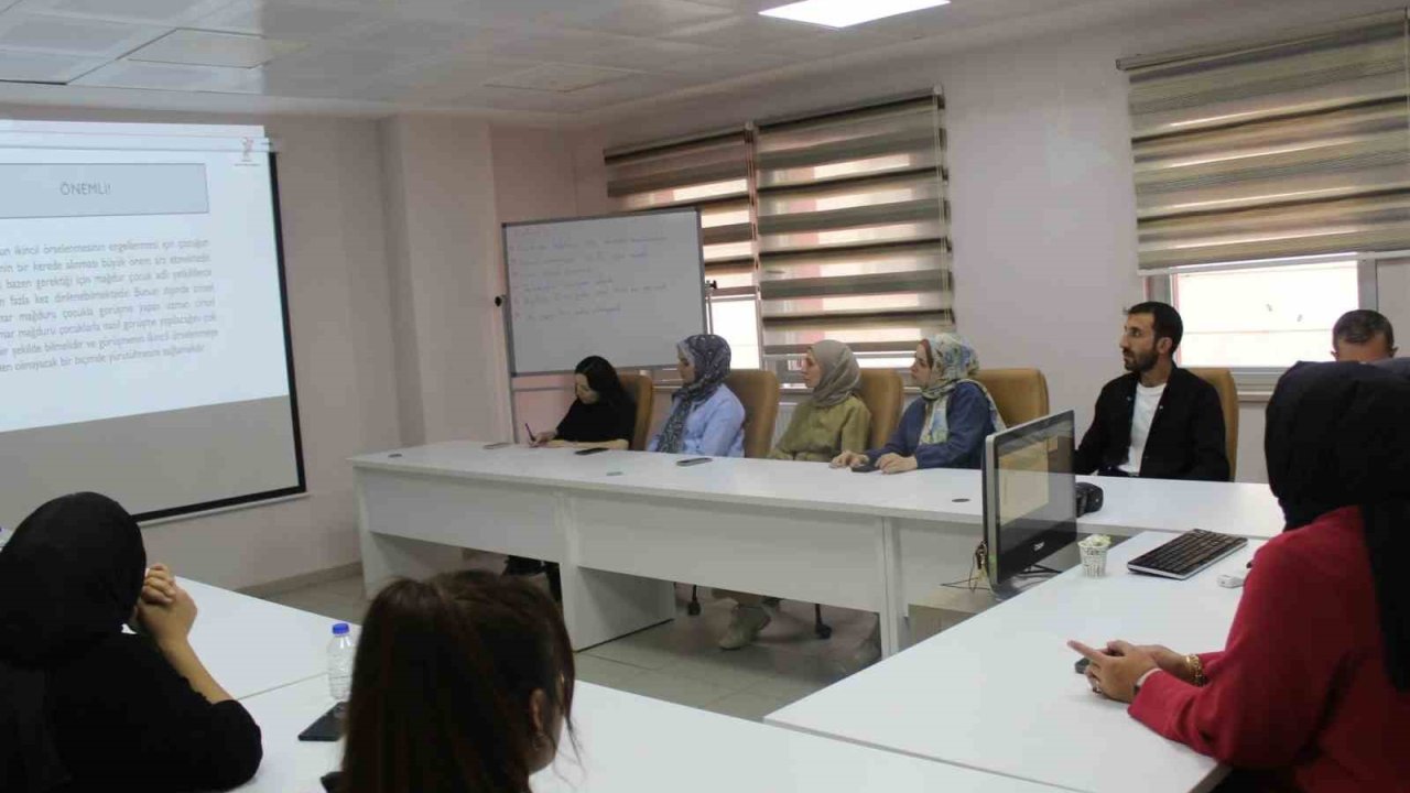 Bayburt’ta sosyal hizmet vakaları aylık toplantıda ele alındı