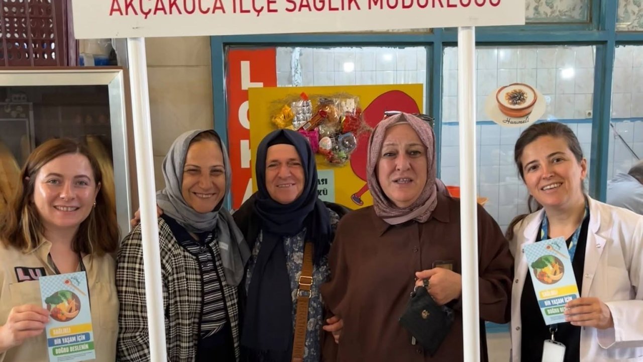 Akçakoca’da sağlıklı beslenme için farkındalık standı kuruldu