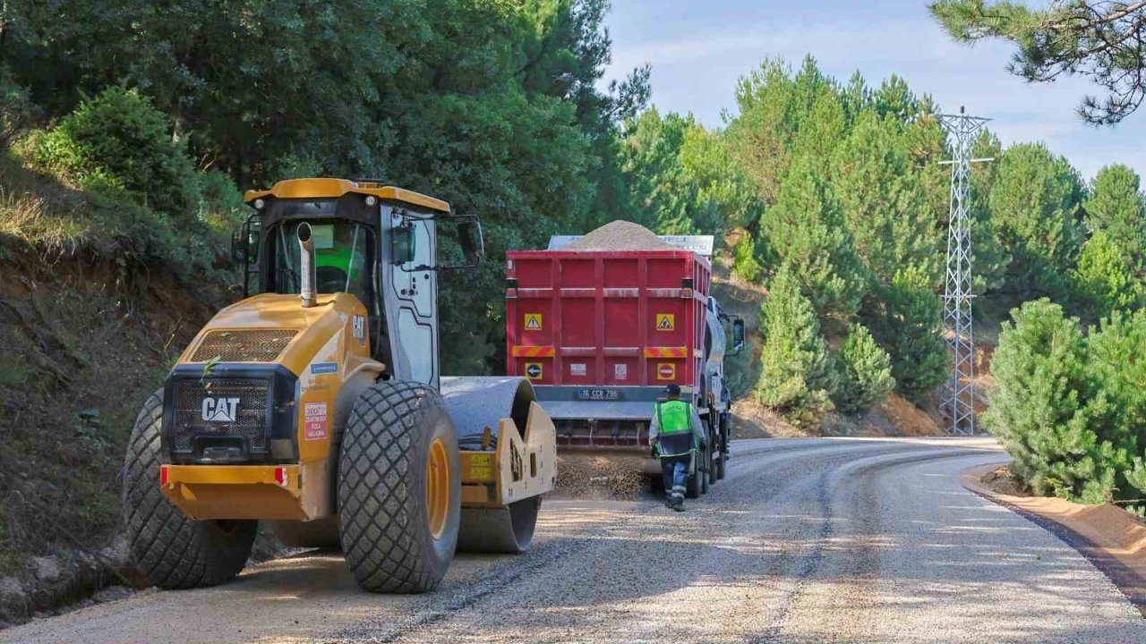 Osmangazi’nin 3 mahallesinde yollar yenileniyor