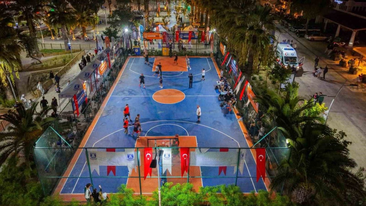 Turgutreis’te basketbol şöleni başladı
