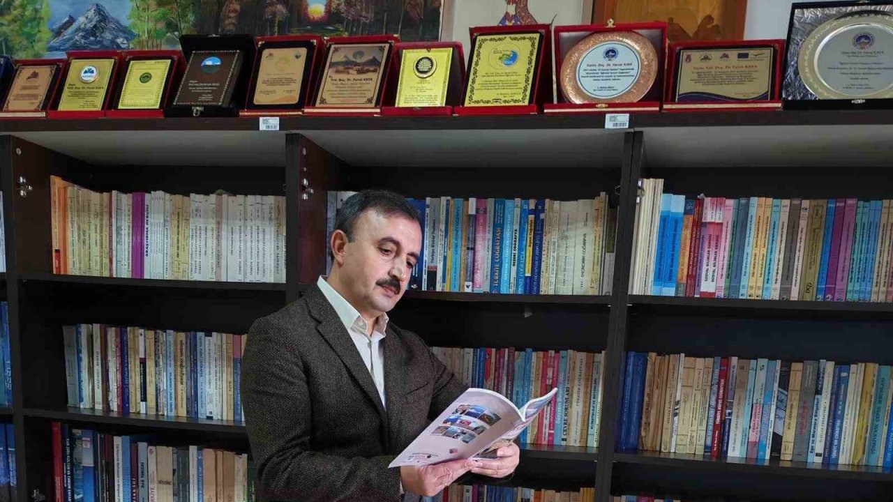 Prof. Dr. Faruk Kaya, Terörsüz Türkiye’nin ekonomik etkilerine dikkat çekti