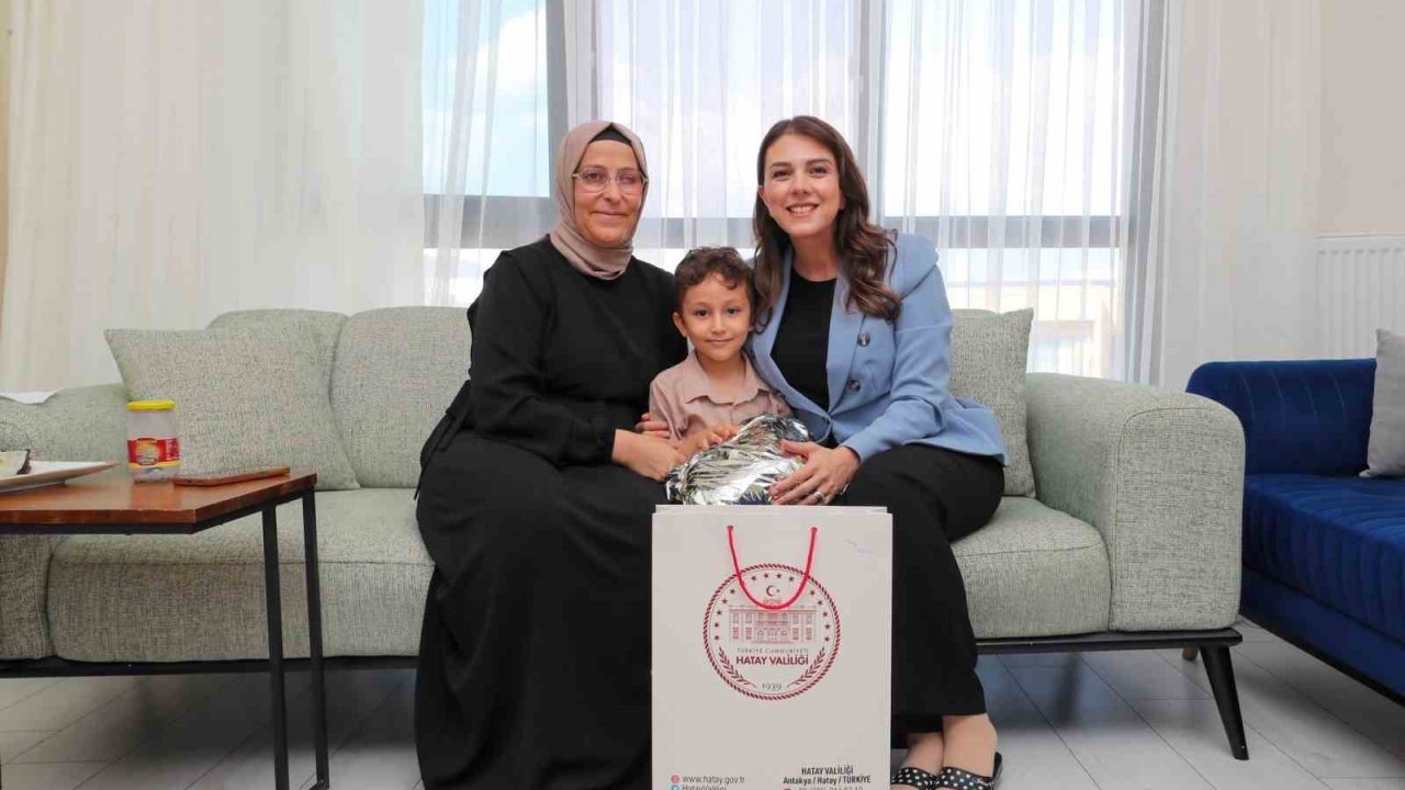 Esra Masatlı, Yüreğimizdeki Işık Projesi kapsamında ailelerle bir araya geldi