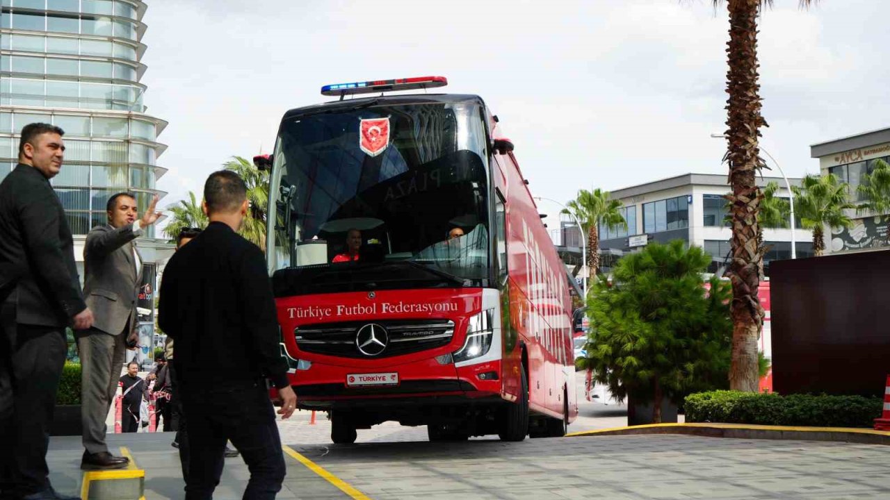 A Milli Futbol Takımı, Bursa’ya geldi