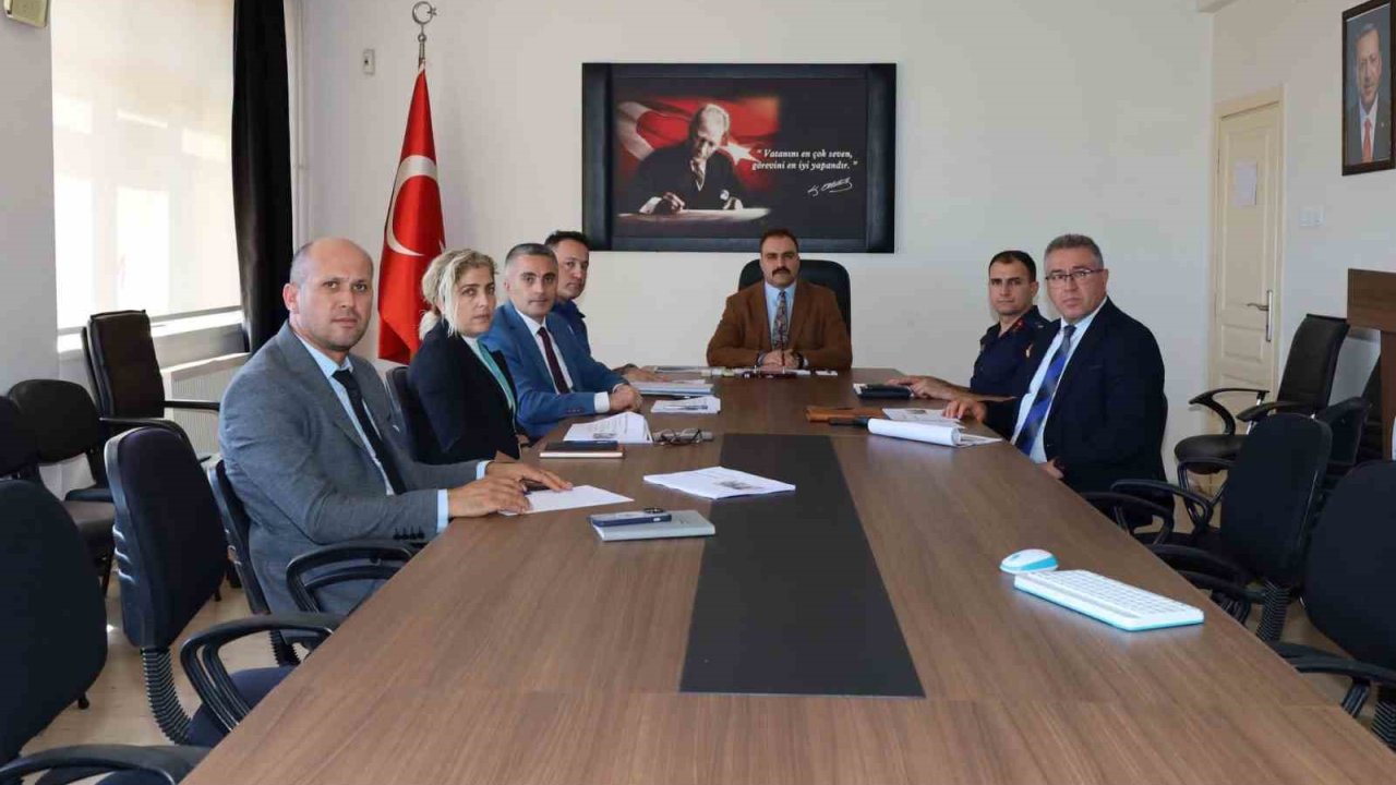Karacasu’da okul güvenliği toplantısı gerçekleştirildi