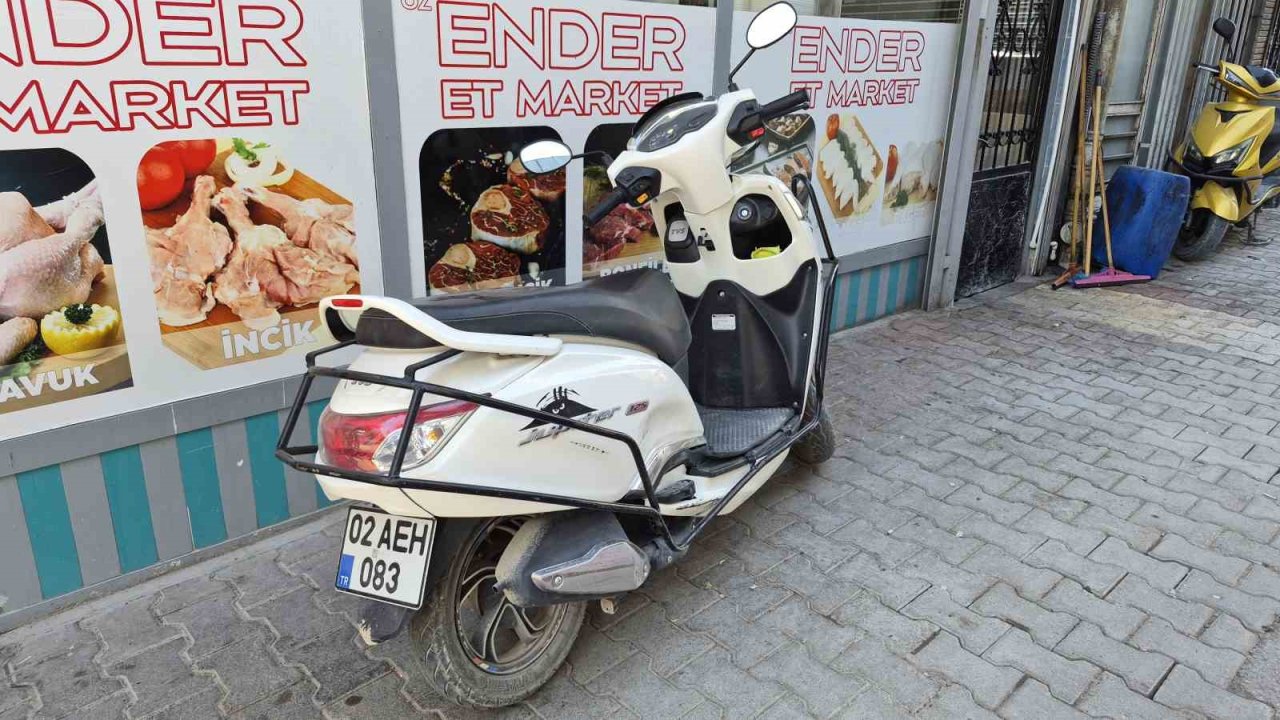Otomobil ile motosiklet çarpıştı: 1 yaralı