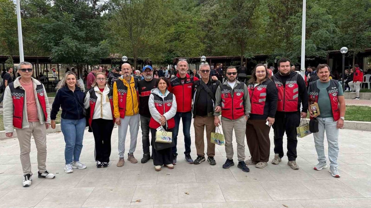 Motosiklet tutukunları Etili’de buluştu