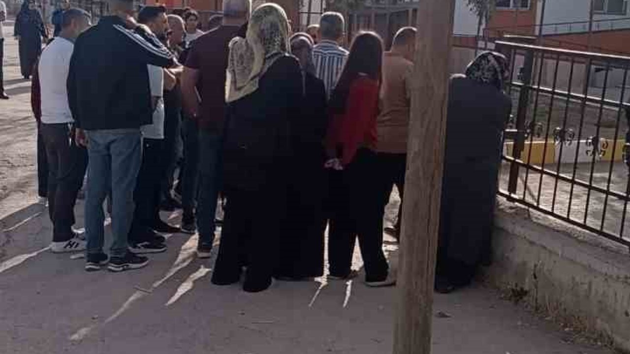 Van’da silahlı öğrenci alarmı