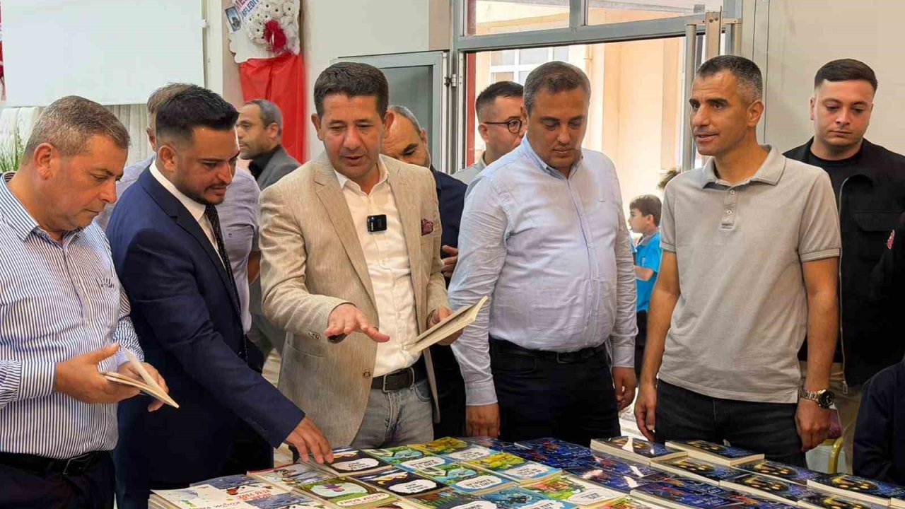 Feke’de kitap ve kültür buluşması yoğun ilgi gördü