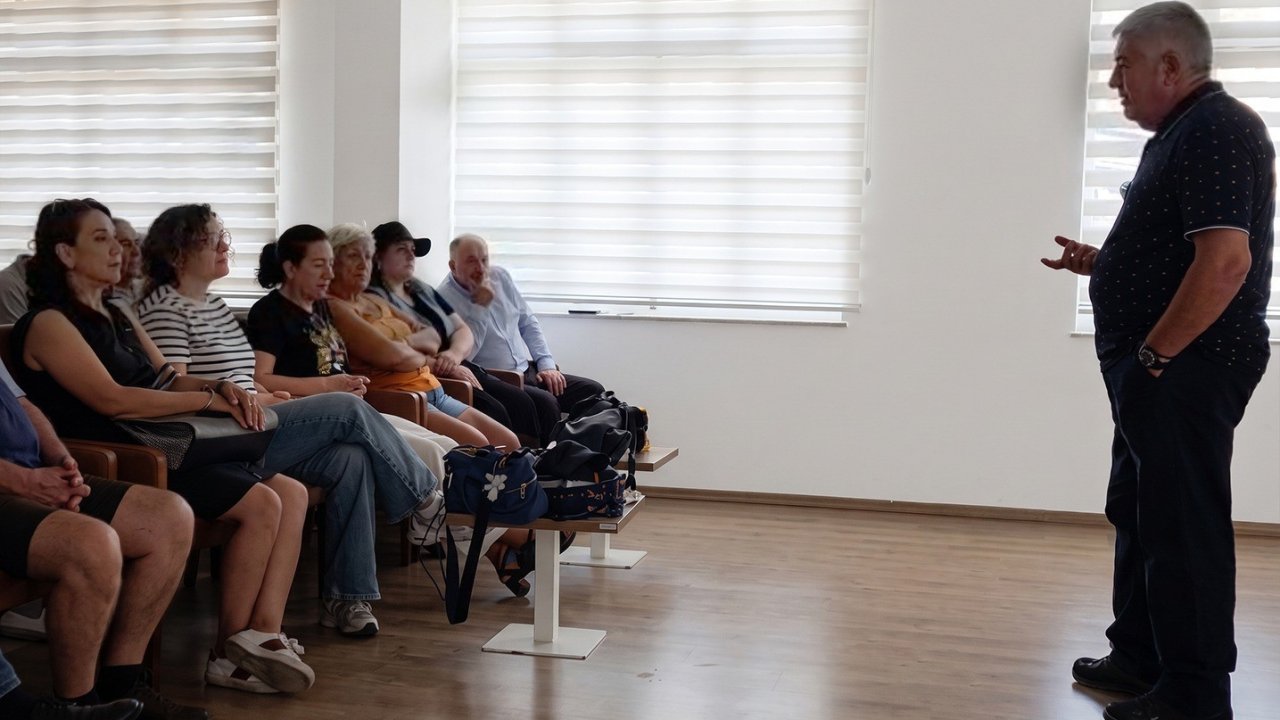 Efeler’de ’İkinci Bahar Üniversitesi’ hayata geçirilecek