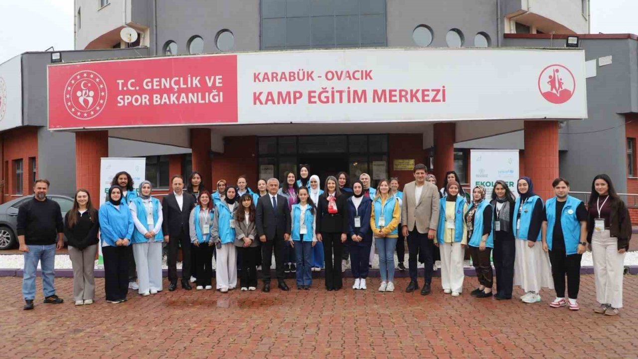 Ekolojik Okuryazarlık ve Sürdürülebilir Gençlik Kampları Eğitici Eğitimi düzenlendi