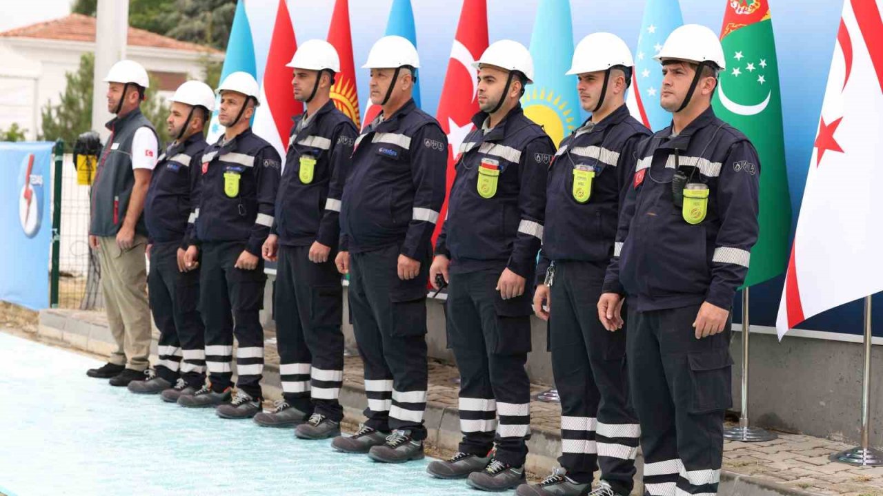 Türkiye’yi temsil eden YEDAŞ ekibine uluslararası ödül