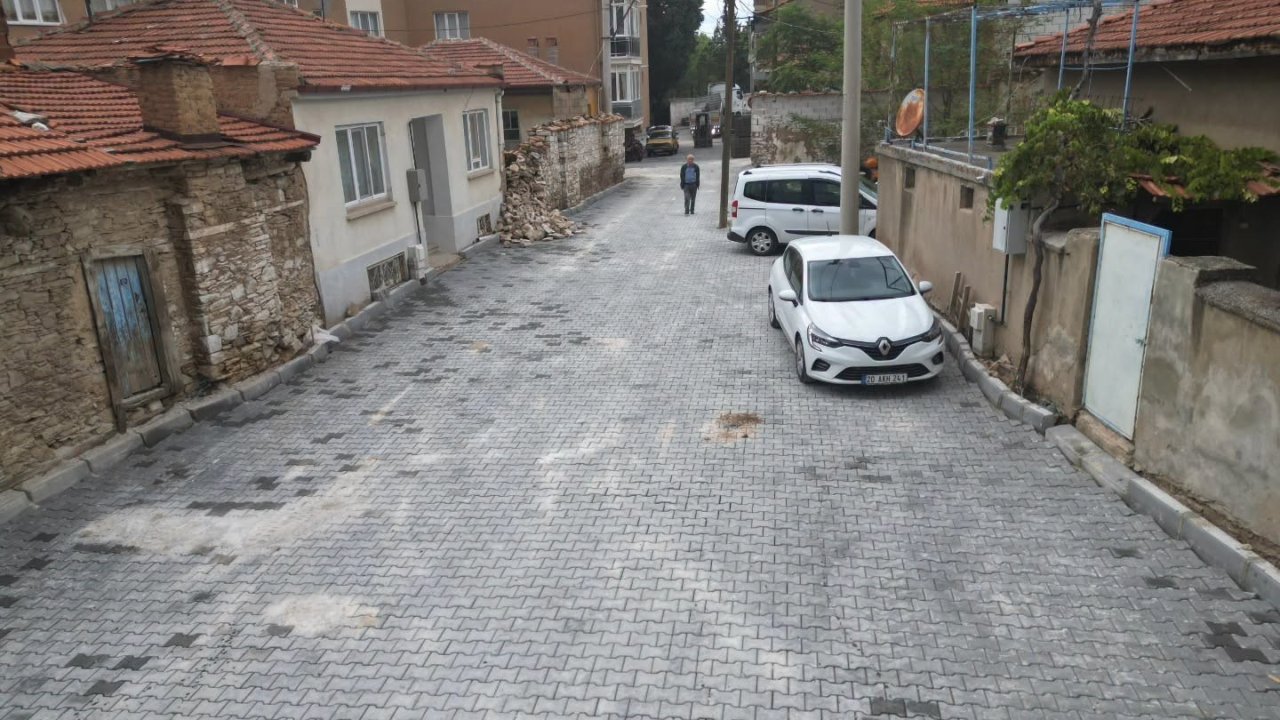 Tavas’ta Orta Mahallesi’nin altyapı ve yolları yenilendi
