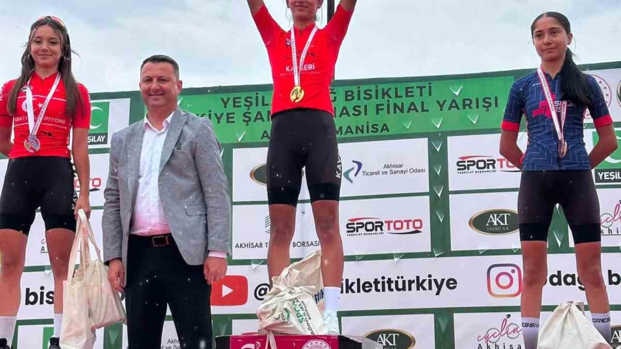 Kayserili Bisikletçiler Türkiye Şampiyonası’na Damga Vurdu