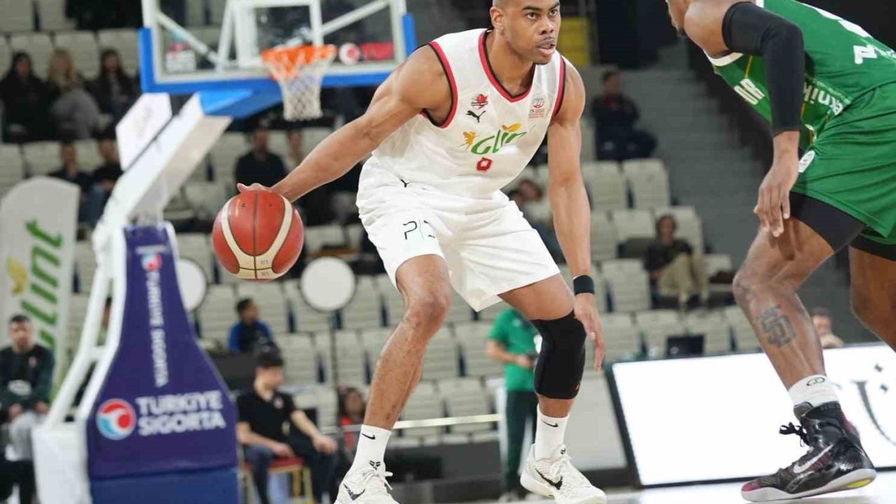 Karşıyaka Basketbol’dan oyun kurucu takviyesi