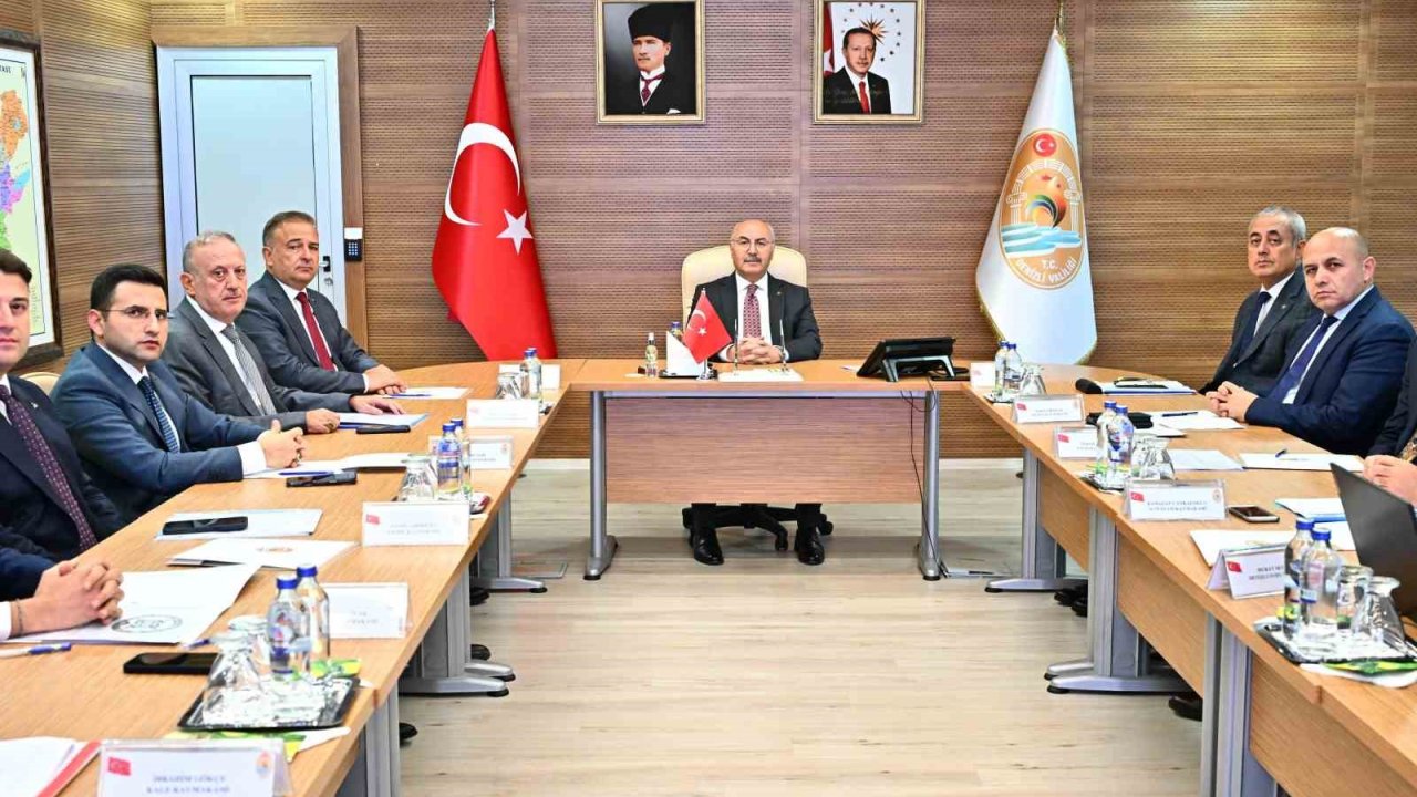 Denizli’de sosyal yardım hizmetleri masaya yatırıldı