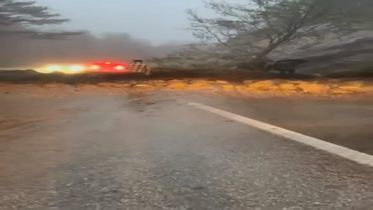 Uludağ yolunda heyelan korkuttu