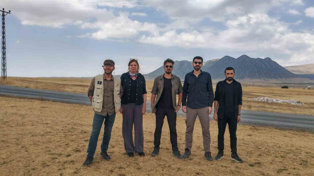 Bitlis’te tarihöncesine ışık tutacak arazi çalışmaları başladı