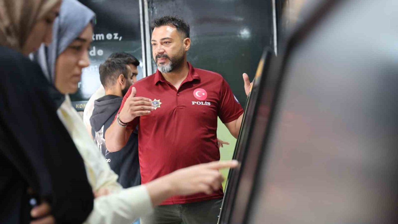 NARKO TIR ilk kez Elazığ’da: Vatandaşlardan yoğun ilgi