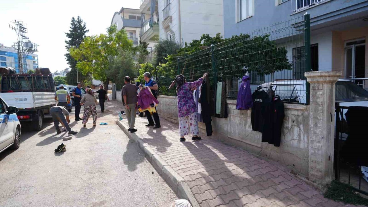 Kepez’de pazarlarda kaldırım işgali ve haksız rekabete göz açtırılmıyor