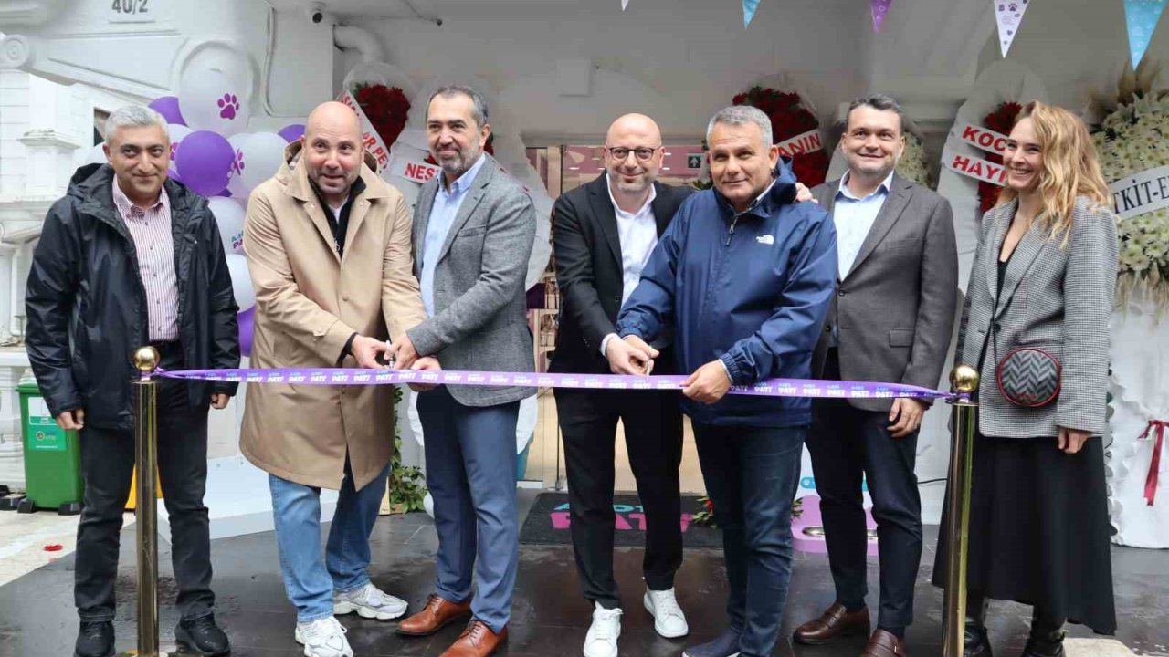 A101’den patili dostlara yeni bir dünya: A101 Pati mağazası hizmete açıldı