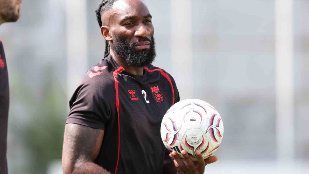 Sivasspor’da Aaron Appindangoye şoku!